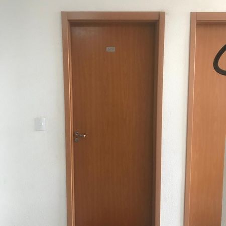 Apartamento Em Londrina Privado Com 2 Quartos De Casal Com Utensilios Garagem E Wifi Apartment Exterior foto