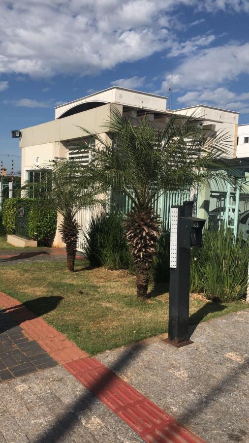 Apartamento Em Londrina Privado Com 2 Quartos De Casal Com Utensilios Garagem E Wifi Apartment Exterior foto